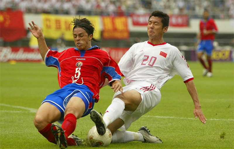  弗赖堡防守反击战术奏效斩获德甲关键三分